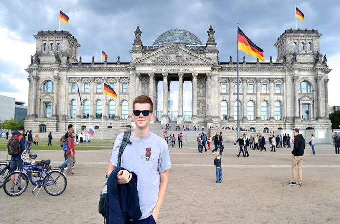 Scholarship Programs in Germany: Eligibility, Selection Criteria, and Benefits